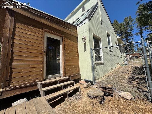 376 Gardenia Rd, Woodland Park, CO 80863 - doorway to property