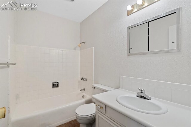 915 Skyway Blvd, Colorado Springs, CO 80905