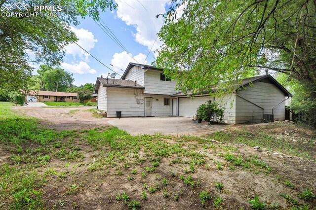 915 Skyway Blvd, Colorado Springs, CO 80905