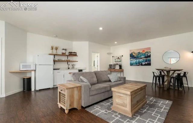 17870 New London Rd, Monument, CO 80132 - living room featuring dark wood-style floors and recessed lighting