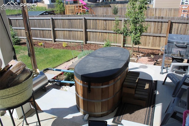 6131 Vickie Ln, Colorado Springs, CO 80923 - view of fenced backyard