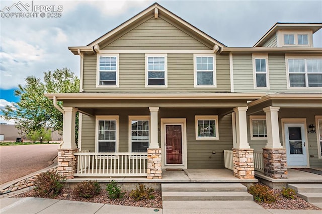 2513 Gilpin Ave, Colorado Springs, CO 80910 - craftsman house featuring covered porch