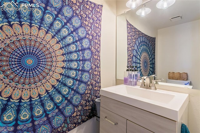 5585 Tamworth Dr, Colorado Springs, CO 80919 - bathroom featuring vanity