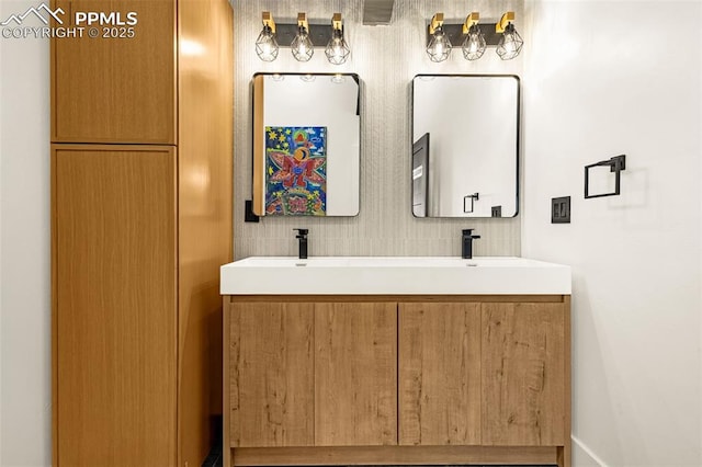 11910 Green Acres Ln, Colorado Springs, CO 80908 - full bath featuring tasteful backsplash and double vanity