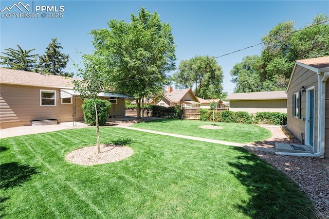 1514 W Platte Ave, Colorado Springs, CO 80904 - view of yard featuring a patio area