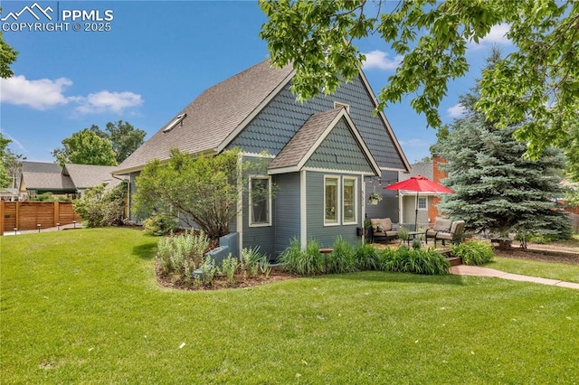 531 N Cedar St, Colorado Springs, CO 80903 - view of side of property featuring an outdoor hangout area