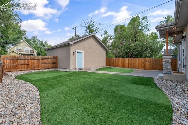501 N Franklin St, Colorado Springs, CO 80903 - fenced backyard with an outbuilding