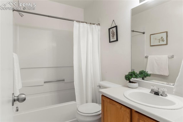 7632 Fiona Ln, Fountain, CO 80817 - full bathroom with vanity and shower / bath combination with curtain