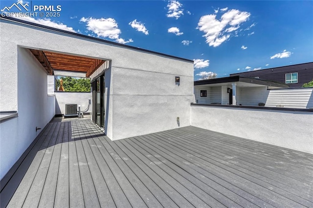 1231 Newton St, Denver, CO 80204 - view of wooden deck