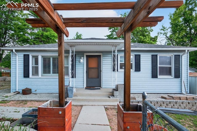 822 W Monroe St, Colorado Springs, CO 80907 - view of front of house