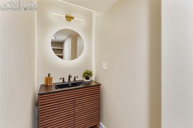 1320 Spring Valley Dr, Colorado Springs, CO 80921 - bathroom featuring a sink