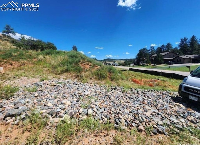 4251 Mohawk Dr, Larkspur, CO 80118