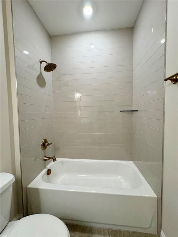 1649 James Burt Pkwy, Auburn, AL 36830 - full bath with toilet and shower / bathtub combination