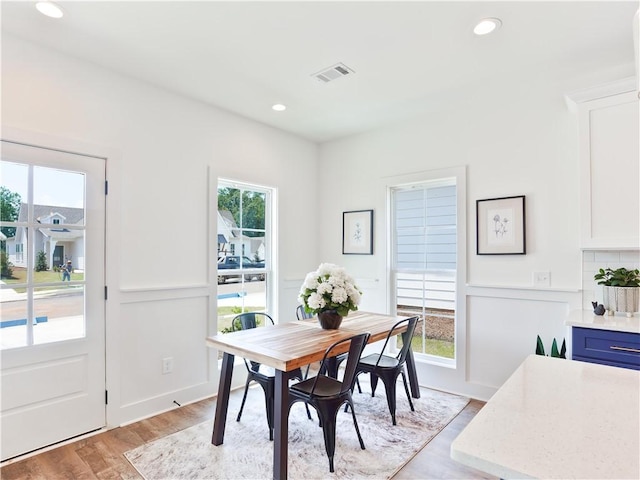 016 Crossing Ct E, Valley, AL 36854 - dining space featuring plenty of natural light, light wood-style flooring, and recessed lighting