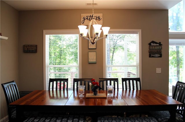 346 Waverly Ln, Jacksons Gap, AL 36861 - dining room featuring a chandelier