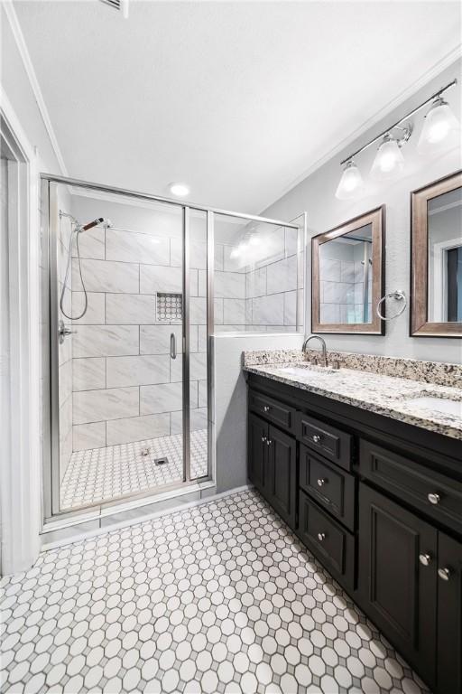 2 Lakewood Cir, Phenix City, AL 36867 - full bath with a stall shower and double vanity