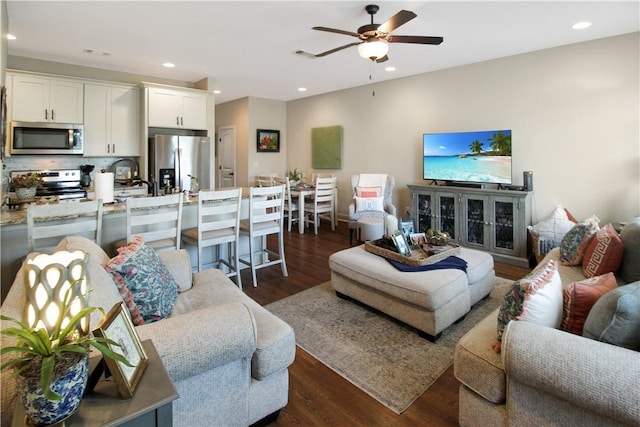 3855 Academy Dr Unit 402, Opelika, AL 36801 - living room featuring a ceiling fan, dark wood finished floors, and recessed lighting