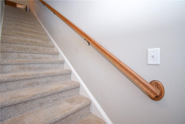 2046 Stephanie Ct, Auburn, AL 36830 - view of staircase