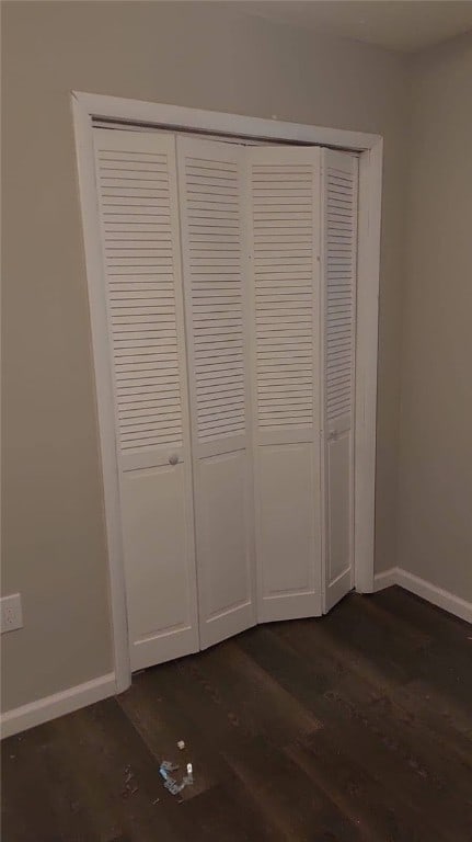 2102 Susie Cir, Tuskegee, AL 36083 - view of closet