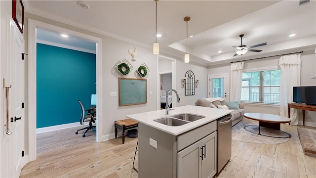 574 Grey Oak Cir, Auburn, AL 36830 - kitchen featuring open floor plan, light wood-type flooring, dishwasher, a ceiling fan, and recessed lighting