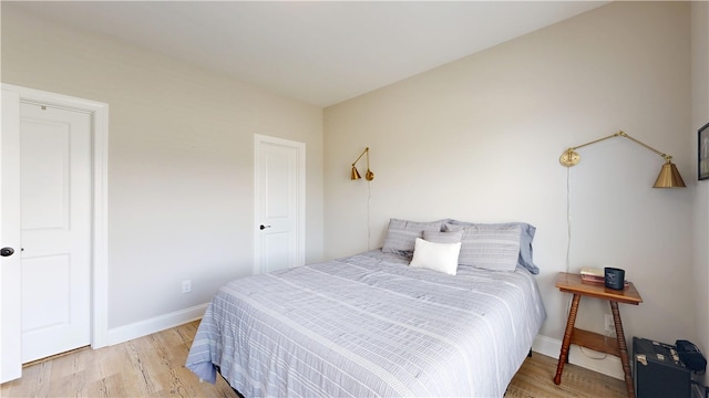574 Grey Oak Cir, Auburn, AL 36830 - bedroom featuring light wood-style floors