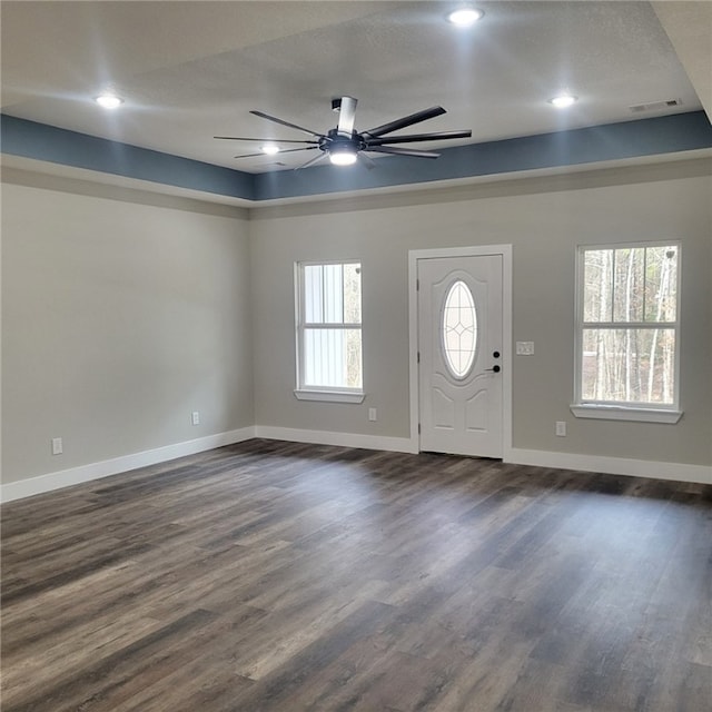 entryway featuring dark hardwood / wood-style floors and ceiling fan