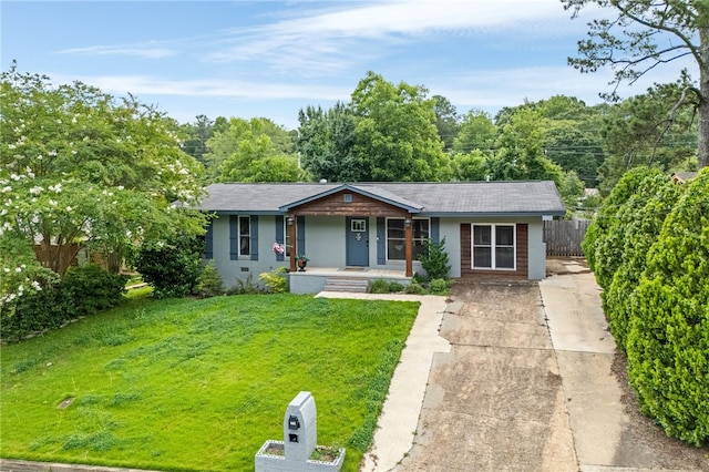 608 Edgewood Dr, Auburn, AL 36830 - ranch-style house featuring covered porch and driveway