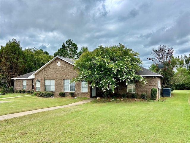 1982 Woodview Ct, Auburn, AL 36832 - photo 1
