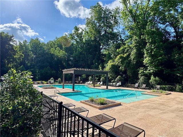2457 Snowshill Ln, Auburn, AL 36832 - community pool with a patio