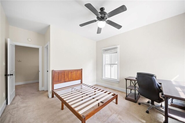 650 Dekalb St Unit 1130, Auburn, AL 36830 - bedroom featuring light carpet, a desk, and ceiling fan
