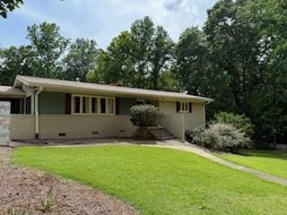720 Hollon Ave, Auburn, AL 36830 - view of front of house with a front lawn and crawl space