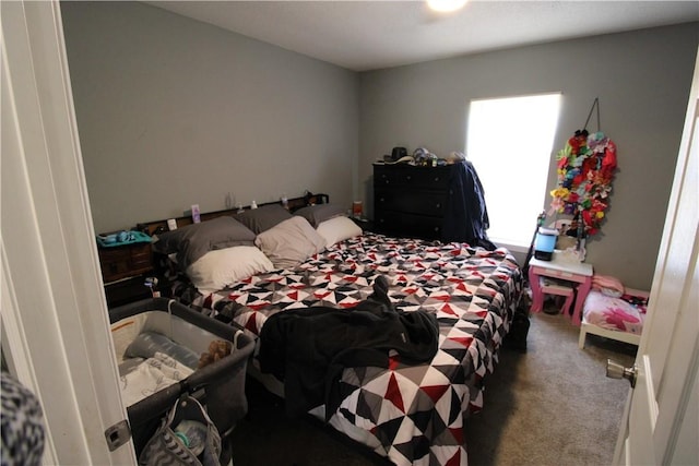 bedroom featuring carpet floors