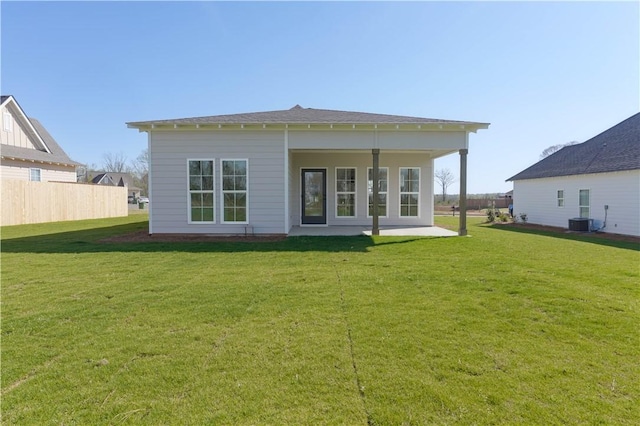1021 Crossing Ct E, Valley, AL 36854 - back of house with a patio