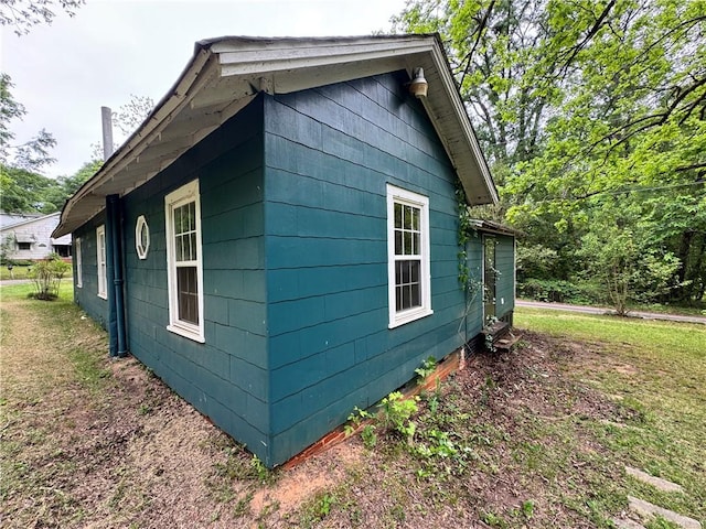 202 E Railroad St, Valley, AL 36854 - view of property exterior