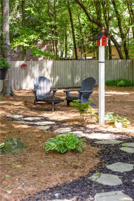 1579 Alex Ave, Auburn, AL 36830 - view of yard with fence