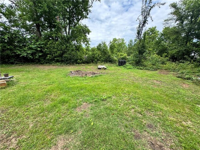 108 Carr St, Tallassee, AL 36078 - view of green lawn with cooling unit