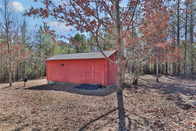 view of outdoor structure