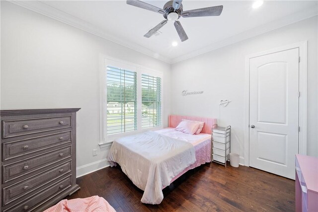 110 Newton Way, Auburn, AL 36830 - bedroom featuring crown molding, dark wood finished floors, a ceiling fan, and recessed lighting