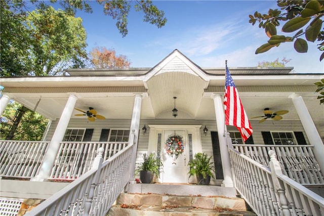 entrance to property featuring covered porch