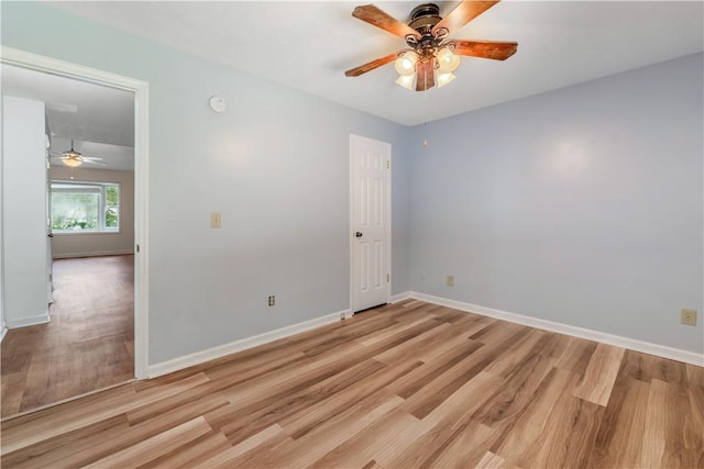283 Ivy Ln, Auburn, AL 36830 - spare room featuring a ceiling fan, light wood finished floors, and a smoke detector