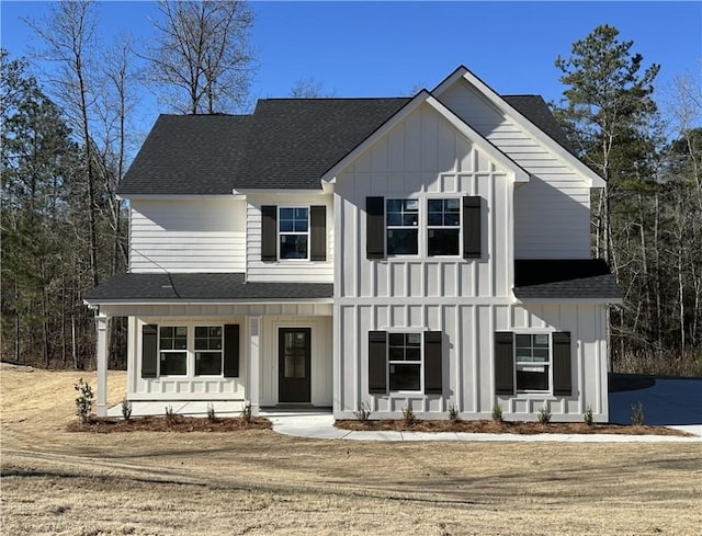 view of front facade with a porch