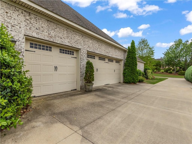 1655 Alex Ave, Auburn, AL 36030 - garage featuring concrete driveway