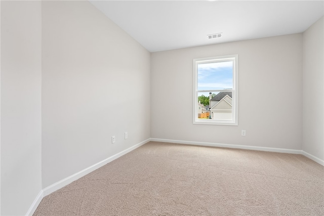 750 Mcdonald Dr, Opelika, AL 36801 - unfurnished room featuring carpet flooring