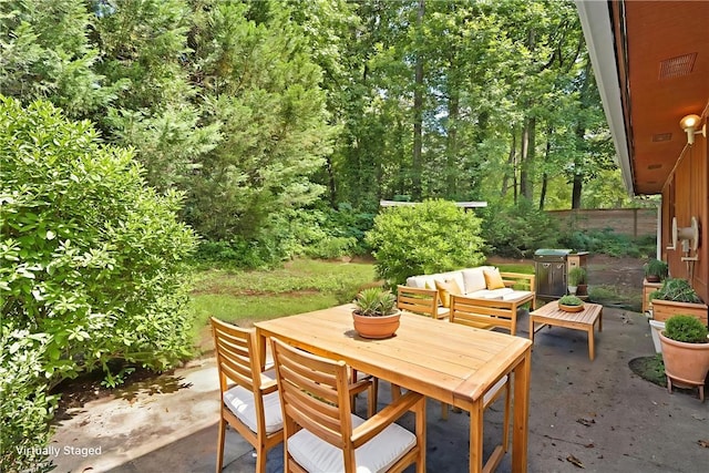 158 Alice Cir, Auburn, AL 36830 - view of patio / terrace