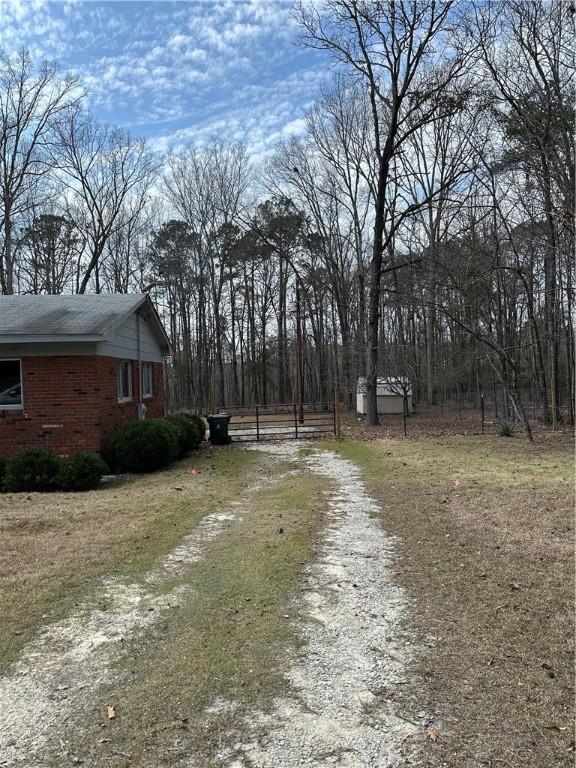 Listing photo 3 for 2330 Outing Club Rd, Auburn AL 36830