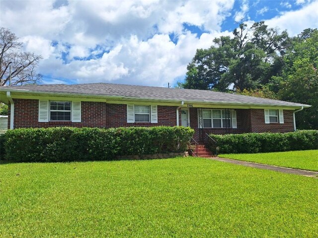 2305 61st St, Valley, AL 36854 - ranch-style home featuring brick siding and a front yard