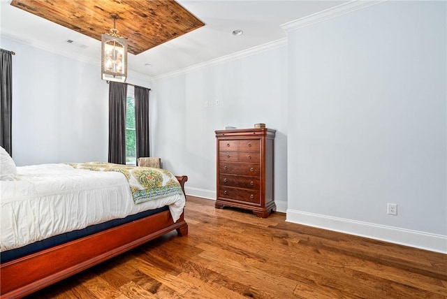 2051 Moores Mill Rd Unit K, Auburn, AL 36830 - bedroom with wood finished floors, crown molding, and recessed lighting