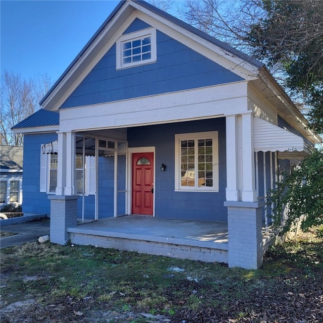 view of front of home featuring covered porch