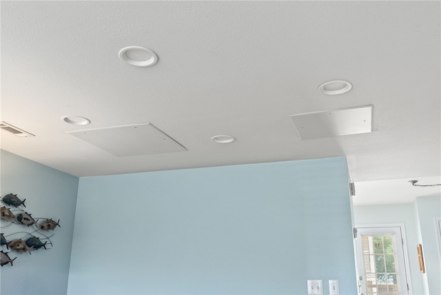 1761 Wire Rd Unit 411, Auburn, AL 26832 - detailed view of recessed lighting
