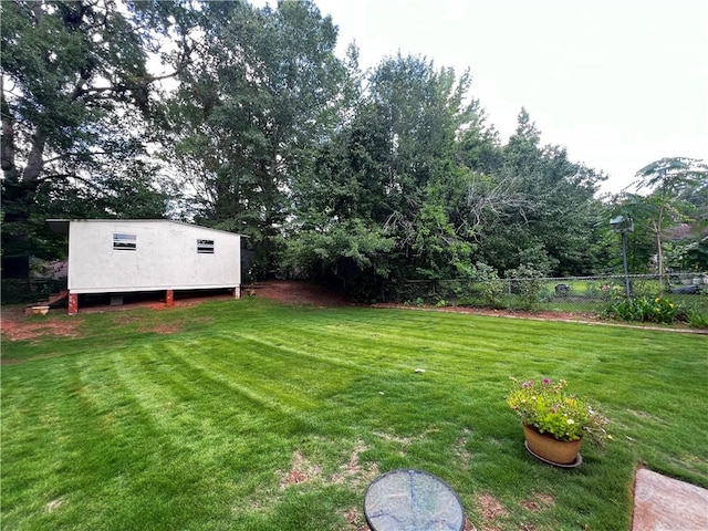 1128 Overwood Pl, Auburn, AL 36830 - view of yard featuring an outbuilding